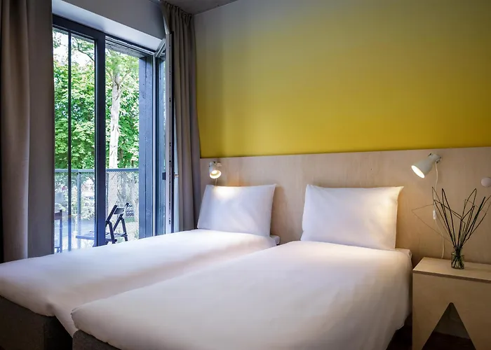 Melt In Self Check-in * פלאנגה